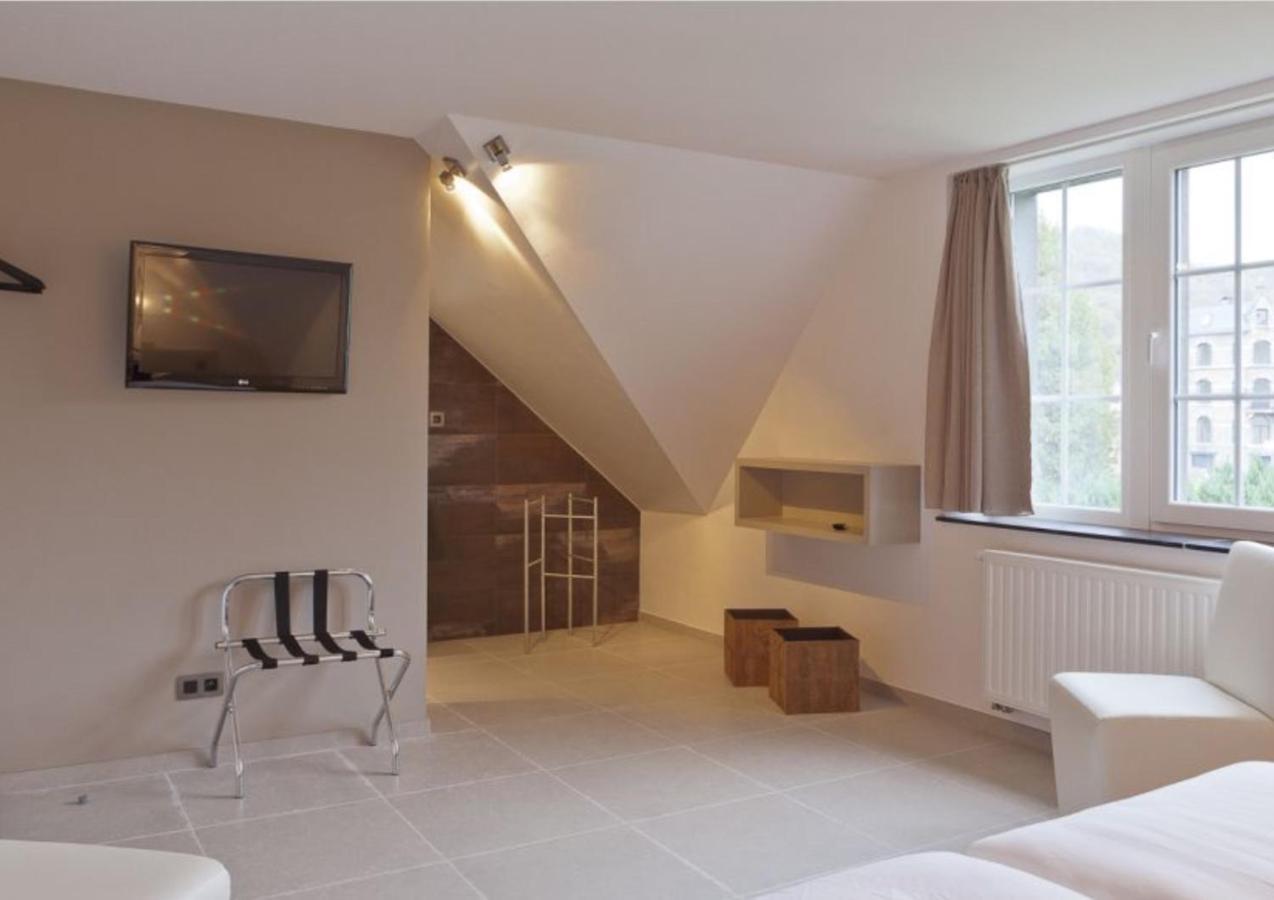 Ferienhaus Le Rimamir De Charme Au Bord De L'ambleve *